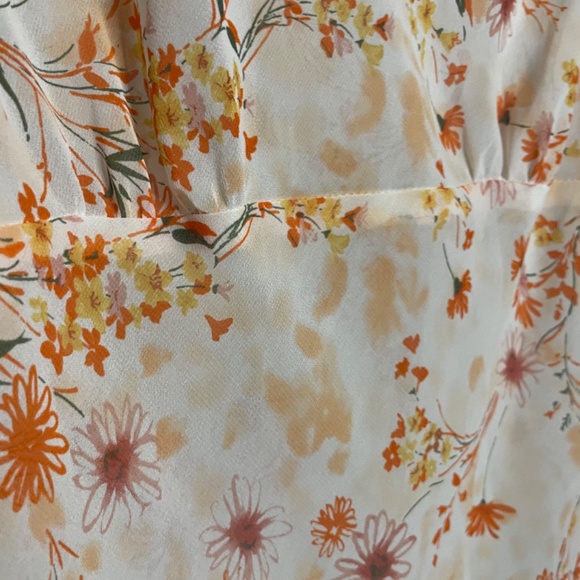 Y2K Wet Seal Flowy Floral Patterned Tie Back Top Size Large - Picture 2 of 5